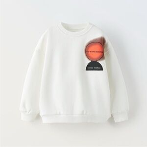 ZARA RAISED TEXT SWEATSHIRT